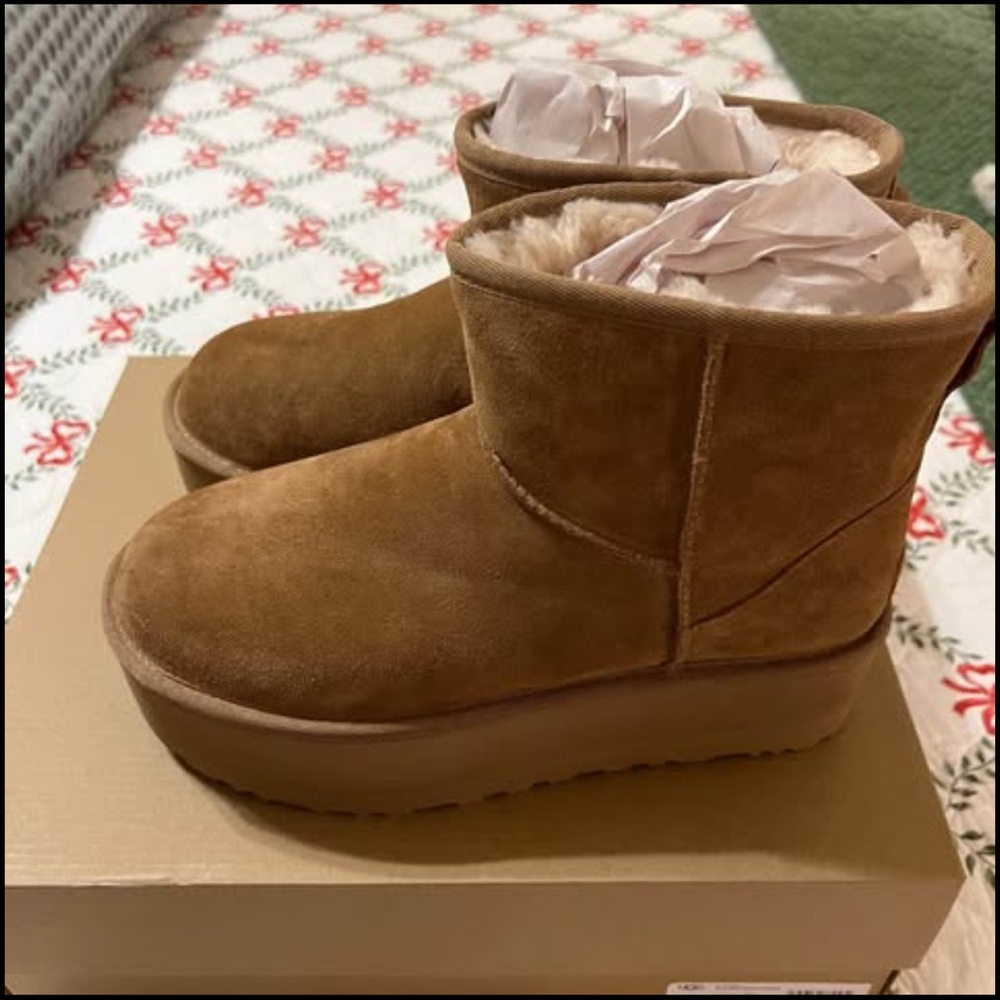 Platform uggs - Picture 2 of 5